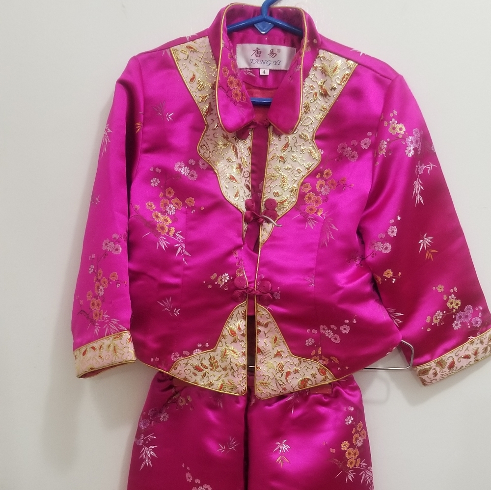 Fuchsia jacket and pants with gold embroidery